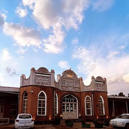 بیمارستان فاطمی اردبیل